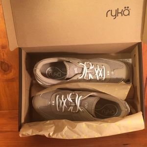 New Ryka ortholite tan women’s walking shoes 7m